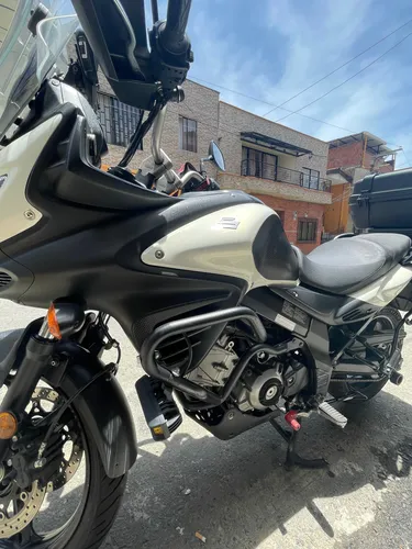 Suzuki Vstrom 650 Abs 2012