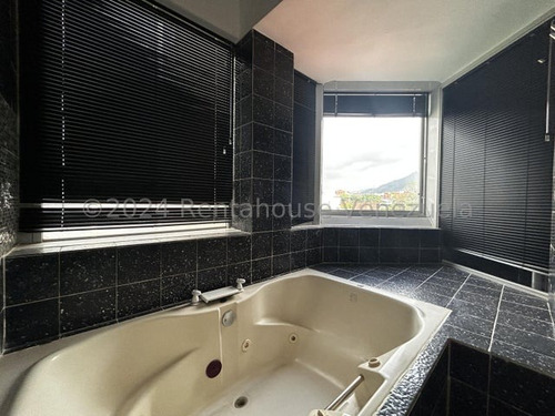 Carla Gonzalez Apartamento En Alquiler En La Urbanizacion La Castellana Mls #24-28589 Sc