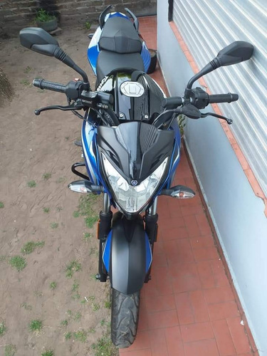 Bajaj Rouser Ns 200