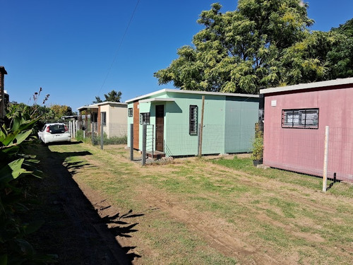 Venta 3 Casas En Isopanel Padron Unico Médanos Solymar Sur - Av. Indiana Y Florianopolis Con Renta - Financiacion.-