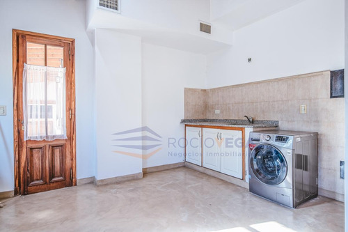 Imagen 28 de 30 de Impecable Casa En Venta En Campos De Álvarez Country Club - Moreno -