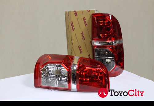 Faro Trasero Para Toyota Hilux 2012/2015 Tyc