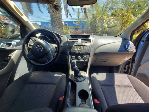 Mazda BT50 D/C 2.2 Dx 6Mt 4X2