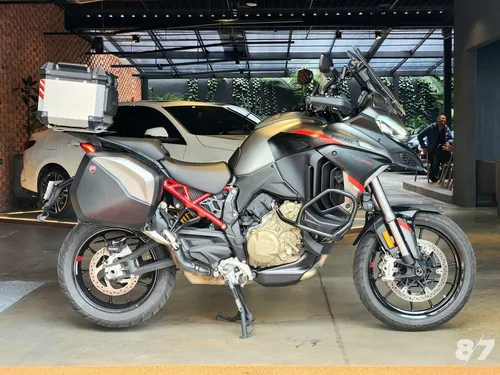 Ducati Multistrada V4 Grand Touring