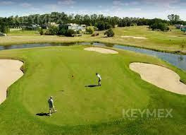 Terreno Al Golf - Medal Country Club