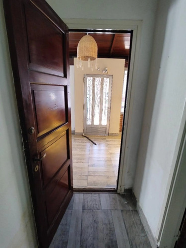 Casa 3 Ambientes Con Patio Y Parrilla, Constitución 400 Merlo Pcia Bs As