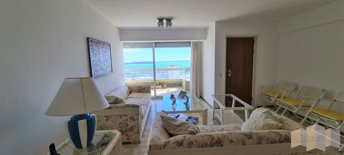 Imagen 4 de 22 de Apartamento En Peninsula, 3 Dormitorios *