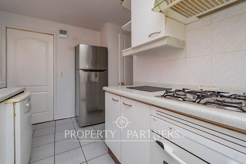 Venta De Casa Con Excelente Ubicación Y Conexión A...