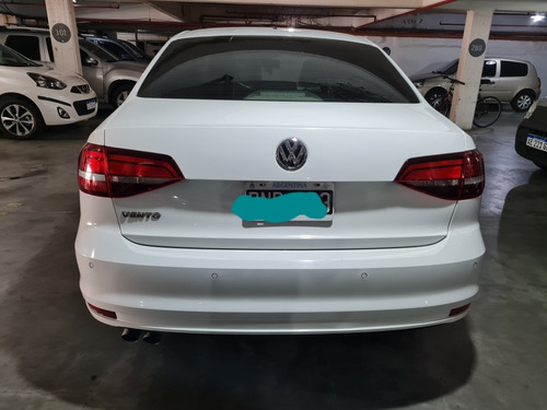 Volkswagen Vento 2.5 Luxury 170cv 2016