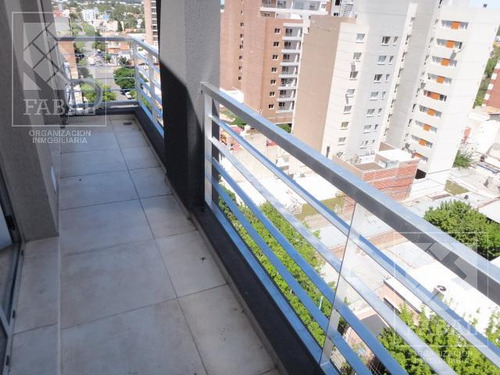 Departamento Venta Centro Neuquén, 2 Dormitorios, 2 Baños Y Cochera
