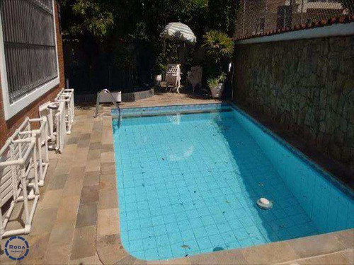 Sobrado Com 4 Dorms, Ponta Da Praia, Santos - R$ 3.2 Mi, Cod: 7995 - V7995