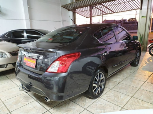 Nissan Versa Unique 1.6 2016 40.000km