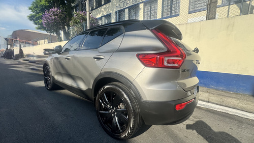 Volvo XC40 1.5 T5 R-design Recharge (plug-in) 5p Hibrido