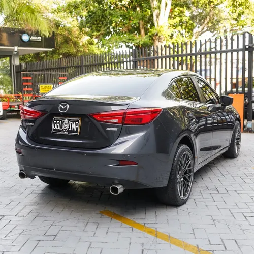 Mazda 3 2.0 Grand Touring