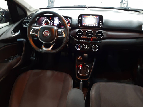 Fiat Cronos 1.8 E.torq Flex Precision At6