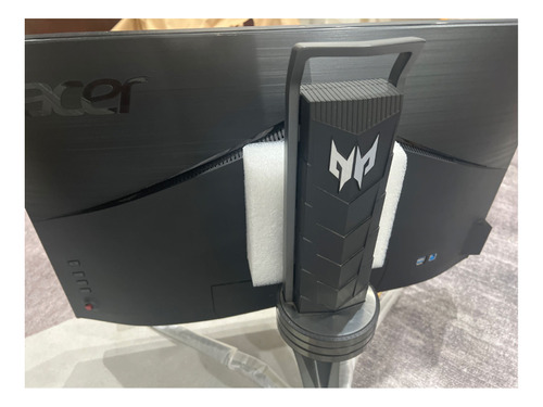 Monitor Gamer Predator X27 4k 144hz Gsync Ultimate 3840x2160 Preto (Usado)