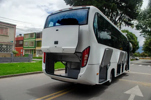 Dong Feng - Condor Carrocerías - Drr 43 Pasajeros