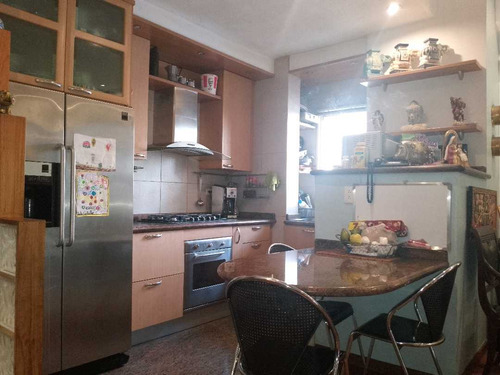 Apartamento Duplex En Las Delicias, Caracas
