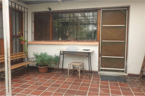 Imagen 12 de 14 de Casa En Pasaje Cerrado - Cercano Mall Quilín