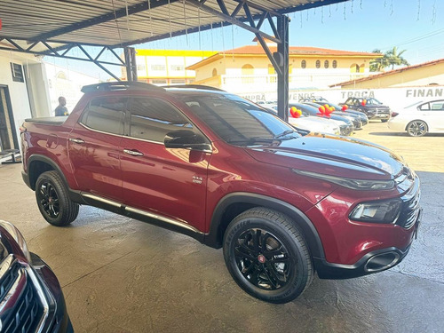 Fiat Toro 2.0 16V TURBO VOLCANO 4WD AT9