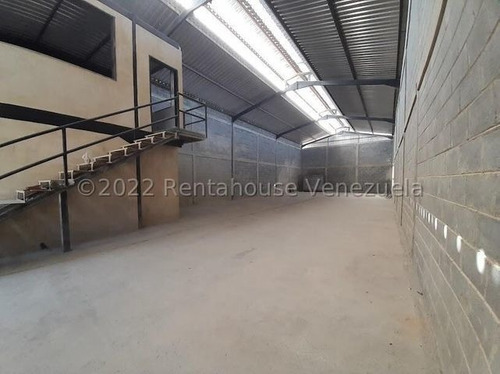 Imagen 11 de 14 de Venta Conjunto De 3 Galpones Zona Industrial Ii 22-21088 Ic