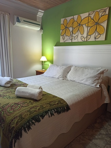 Imagen 18 de 24 de Complejo Turístico Con 10 Bungalows, Pileta De Verano Y Parque. Precio Noviembre Desde $9.000 Por Noche