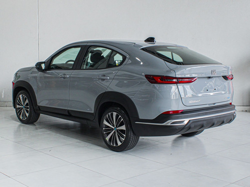 Fiat FASTBACK Audace 200 TB Aut (Hibrído)