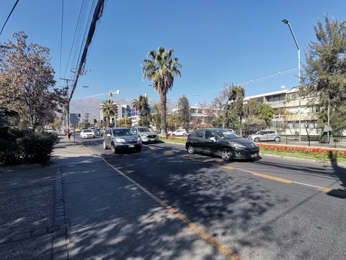 Arriendo Casa 4d2b1e - Las Condes Av Apoquindo