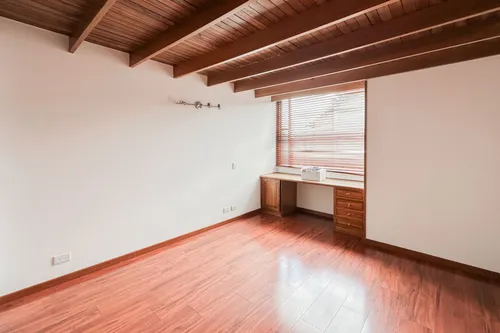Casa En Arriendo/venta En San José De Bavaria. Cod A7174