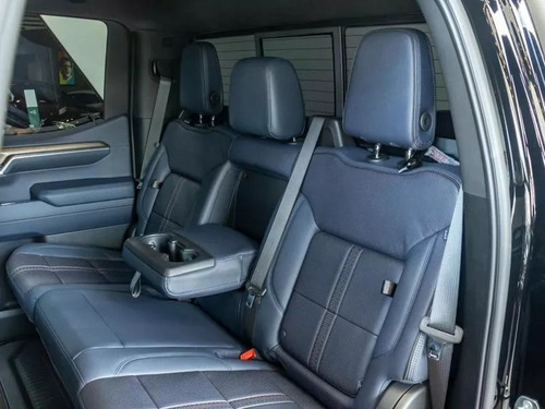 Chevrolet Silverado High Country