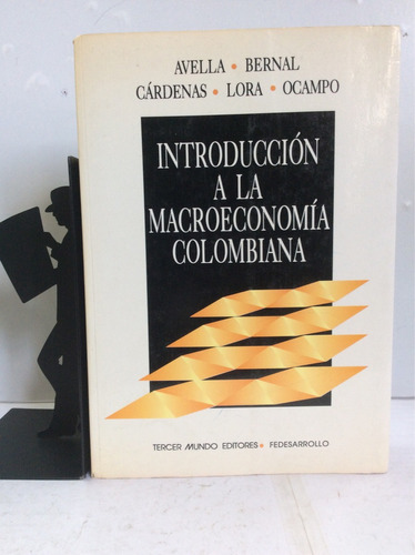 Introducción A La Macroeconomía Co...avella Y Varios Autores