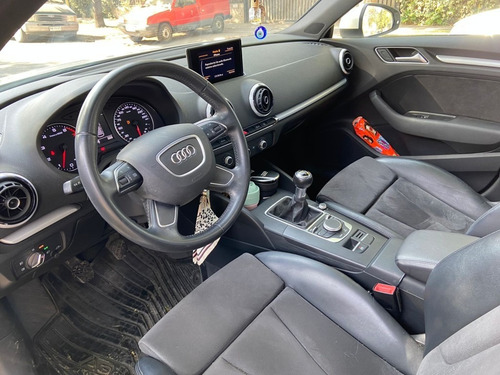 Imagen 9 de 15 de Audi A3 Sportback 1.4 Tfs
