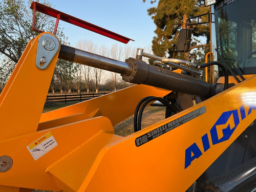 Imagen 4 de 8 de Pala Cargadora Aimix Zl-932. Balde 1mt / 90hp. Nueva!