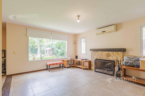Imagen 19 de 30 de Casa En Venta En San Lucas Con Cuatro Dormitorios- Maroto Propiedades