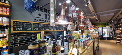 Imagen 20 de 27 de Almacén Gourmet, Fiambrería Y Vinoteca A Metros De Puente Saavedra