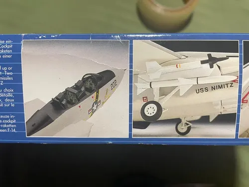 Revell - Grumman F-14 A Tomcat - 1/48 | MercadoLivre
