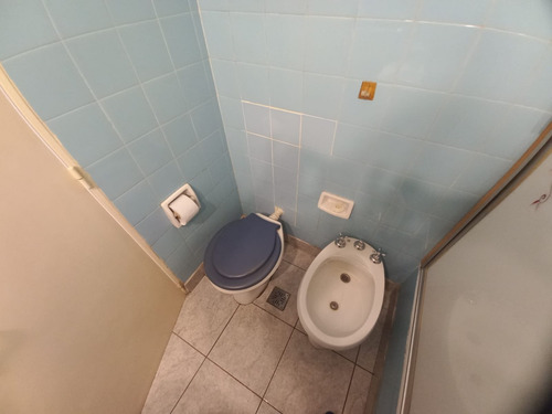 Colegiales Venta 4 Ambientes Apto Credito! Baño Y Toilette. Piso Alto Vista Panoramica. Alvarez Thomas Y Avda Forest Con Estrategica Ubicacion Cerca De Chacarita, Belgrano Y Vill