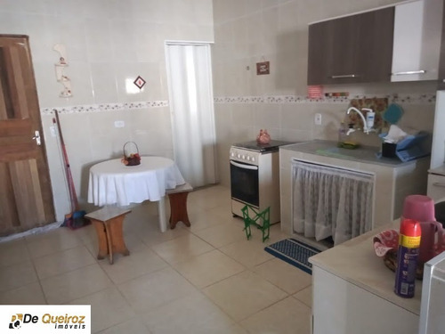 Imagem 2 de 11 de Sobrado Em Mongaguá ,regina Maria , Geminado, Lado Morro , Murado 2 Dormitórios Sendo 1 Suite, Sala, Cozinha, Banheiro , Área De Serviço Coberta . - 5021 - 68128448