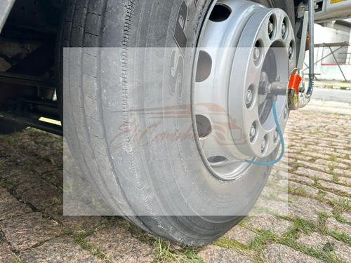Ford Cargo 2422 2422/ 2422 E 3-eixos 2p (diesel)