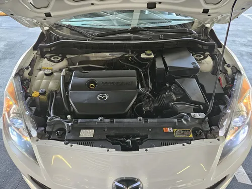 Bonito Mazda 3 Sport Gt 2012