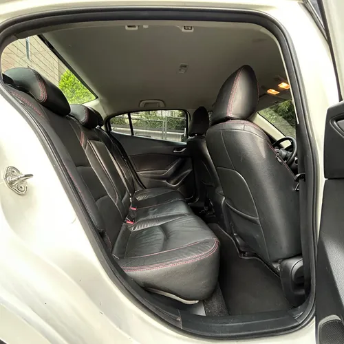 Mazda 3 2.0 Touring At