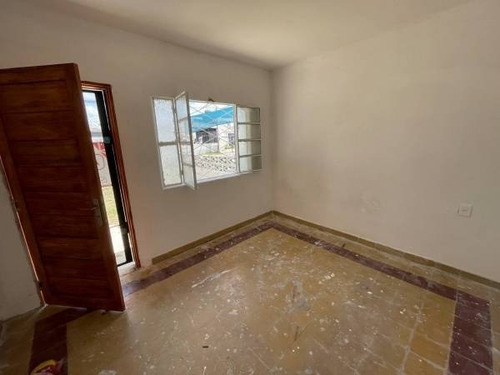 Venta De Padron Con Cuatro Casas En La Teja.