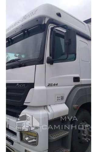 Imagem 6 de 8 de Mercedes Benz 25-44 Ano 2010 6x2 Teto Alto