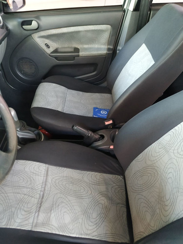 Ford Fiesta Sedan 1.6 Fly Flex 4p 2010