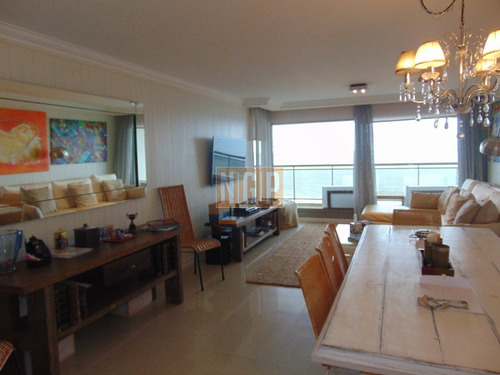 Imagen 2 de 30 de Divino Apartamento Con Excelentes Amenitis