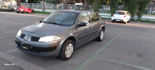 Renault Megane 2 Confort , Motor 1.6 Con Gnc