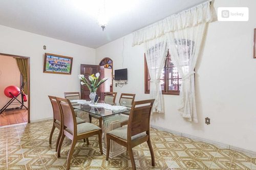 Imagem 2 de 15 de Venda De Casa Com 414m² E 9 Quartos - 13423