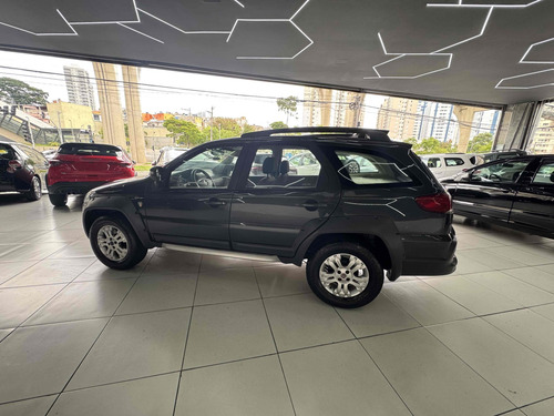 Fiat Palio 1.8 MPI ADVENTURE LOCKER WEEKEND 16V FLEX 4P AUTOMATIZADO