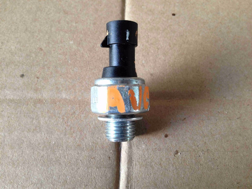 Sensor Bulbo De Aceite Motor 1.6 Gm Aveo G3 08-17 Original
