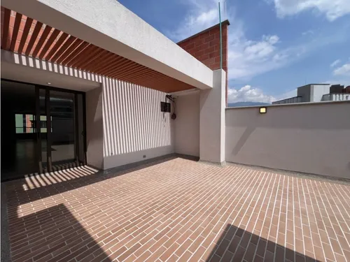 | V E N T A | Hermoso Penthouse En Laureles. Súper Ubicación